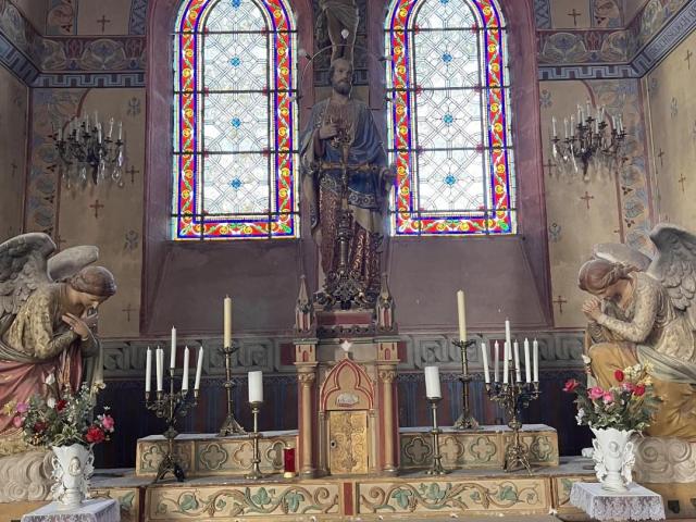 2. Saint-Pierre kerk van Larochemillay