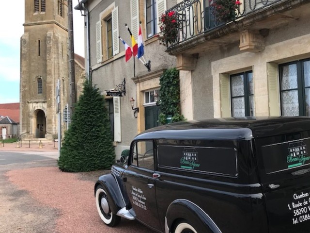 <p><!--StartFragment--><em><!--StartFragment--><em>©Beau Séjour à la Maison Blanche<br><em>Chambre d'hôte (B&B) in Bourgondië</em></em><!--EndFragment--></em><!--EndFragment--></p>