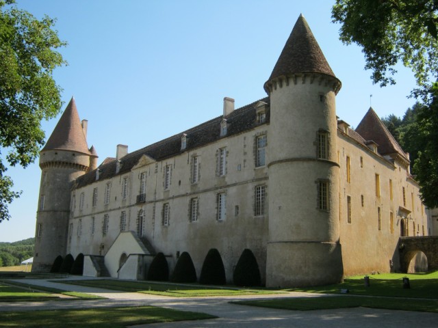 4. Chateau de Bazoches