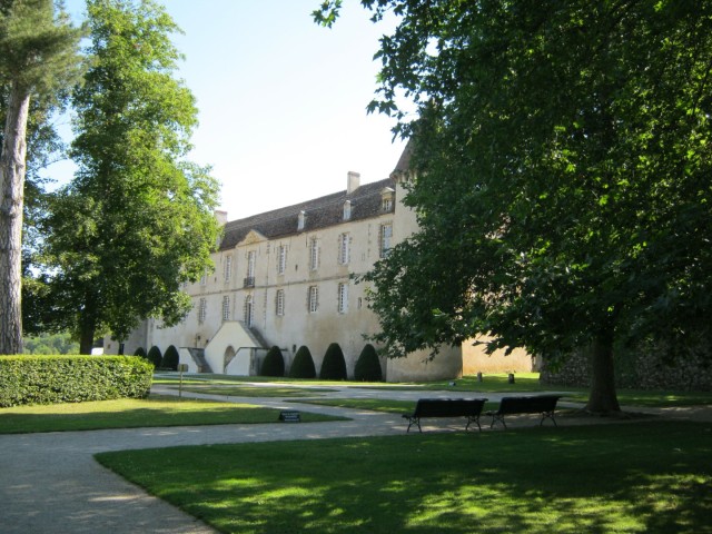 1. Château de Bazoches