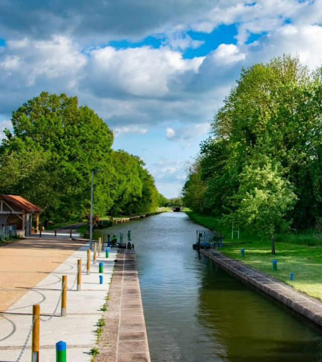 Canal de Roanne à Digoin