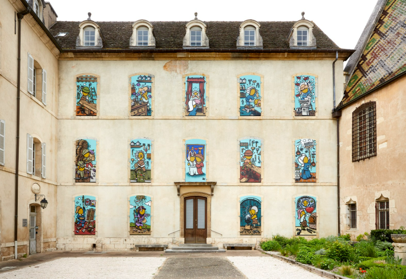 Street art in middeleeuws hospitaal Beaune