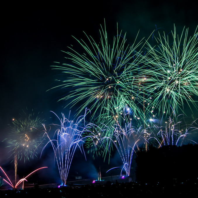 Vuurwerk Rogny-les-7-Ecluses