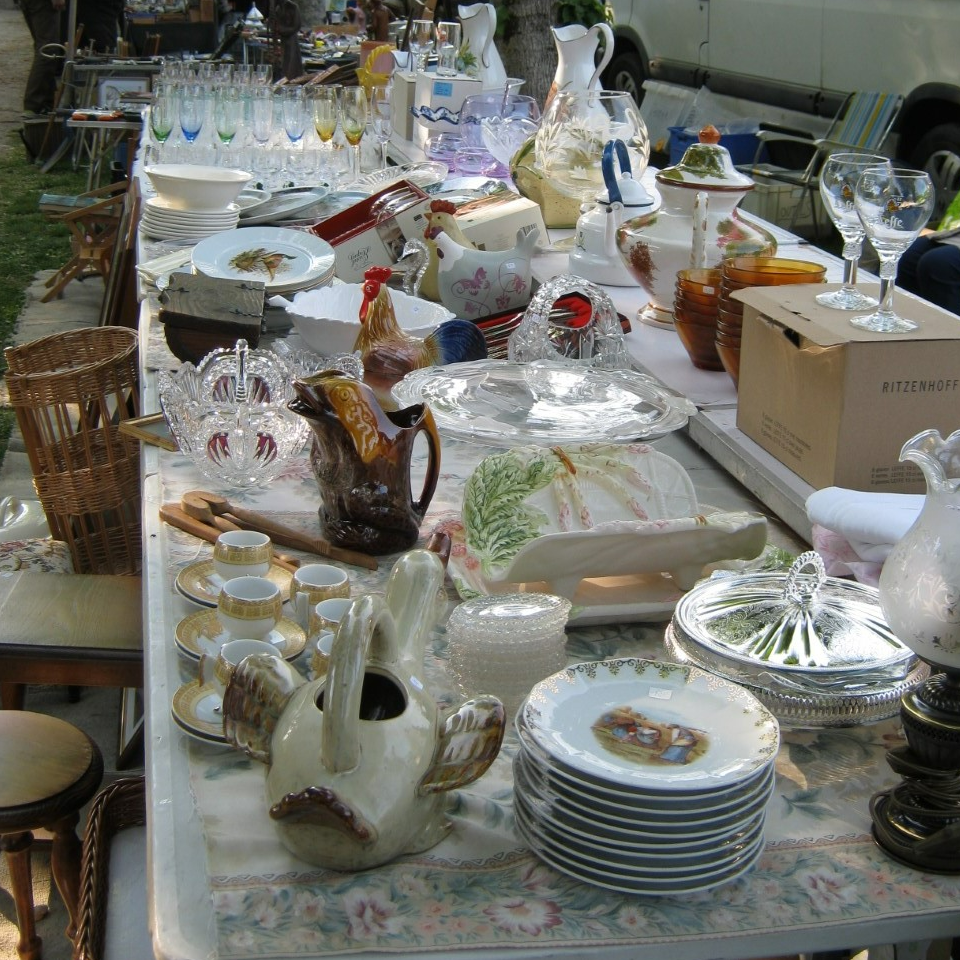 Rommelmarkt Aillant-sur-Tholon