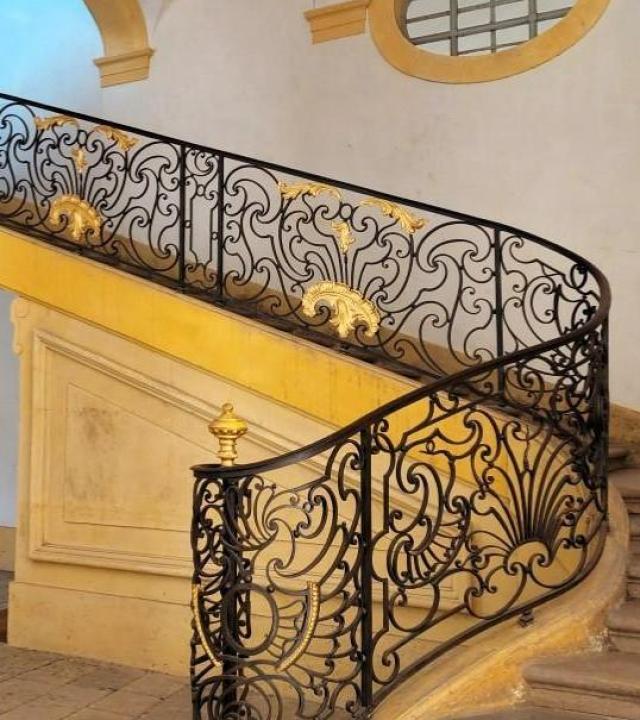 Frère Placide, de siersmid van de abdij van Cluny