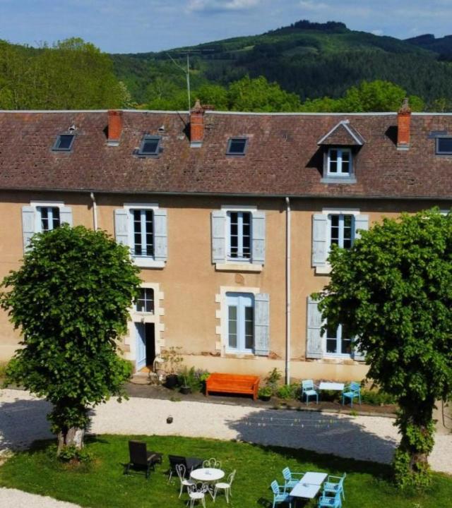 L'Ancienne Ecole Larochemillay