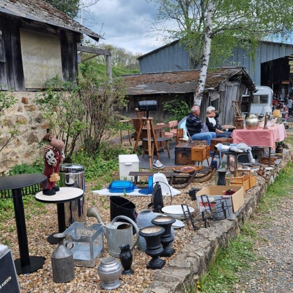 Rommelmarkt Larochemillay