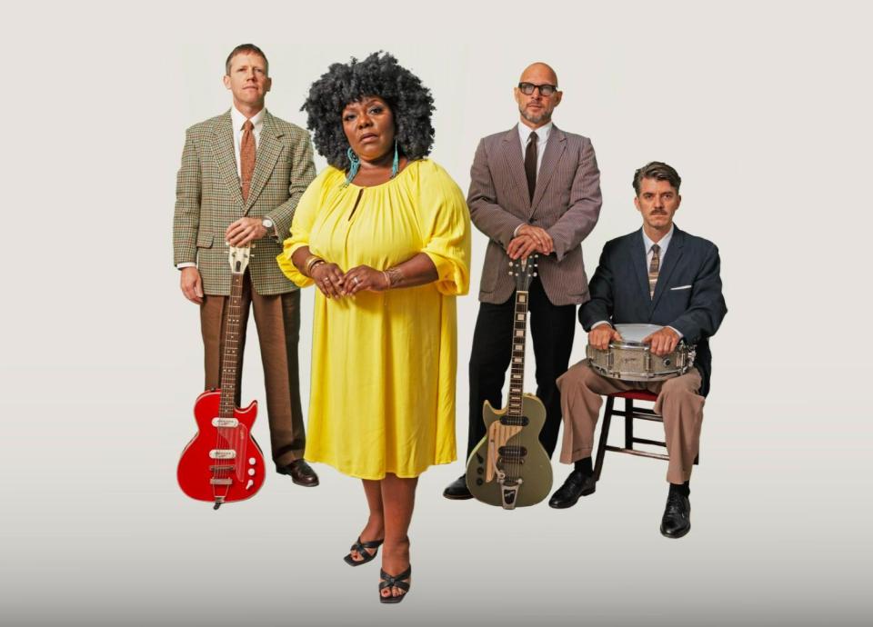 Michelle David & The True-Tones