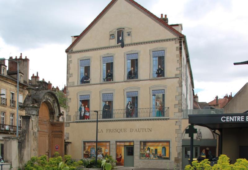 Nieuw fresco Autun