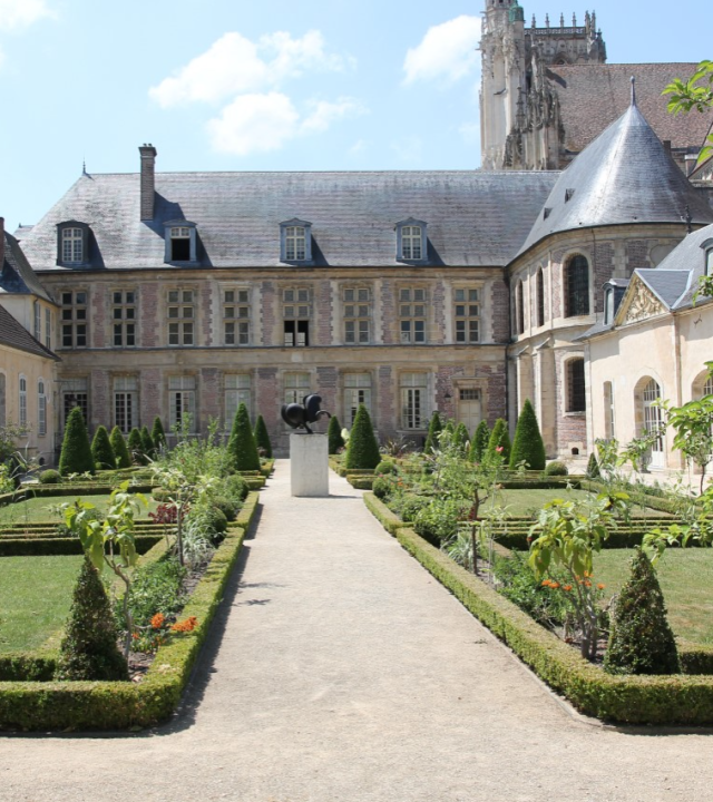 Tuin aartsbisschoppelijk paleis Sens