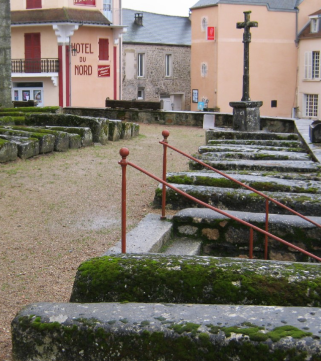 Quarré-les-Tombes