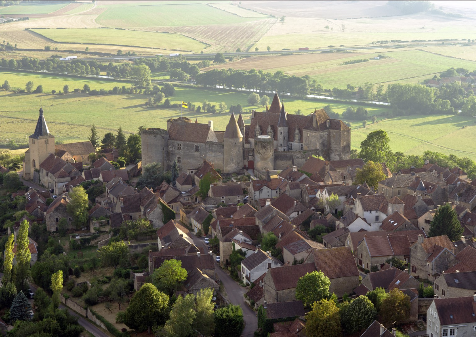 Châteauneuf-en-Auxois