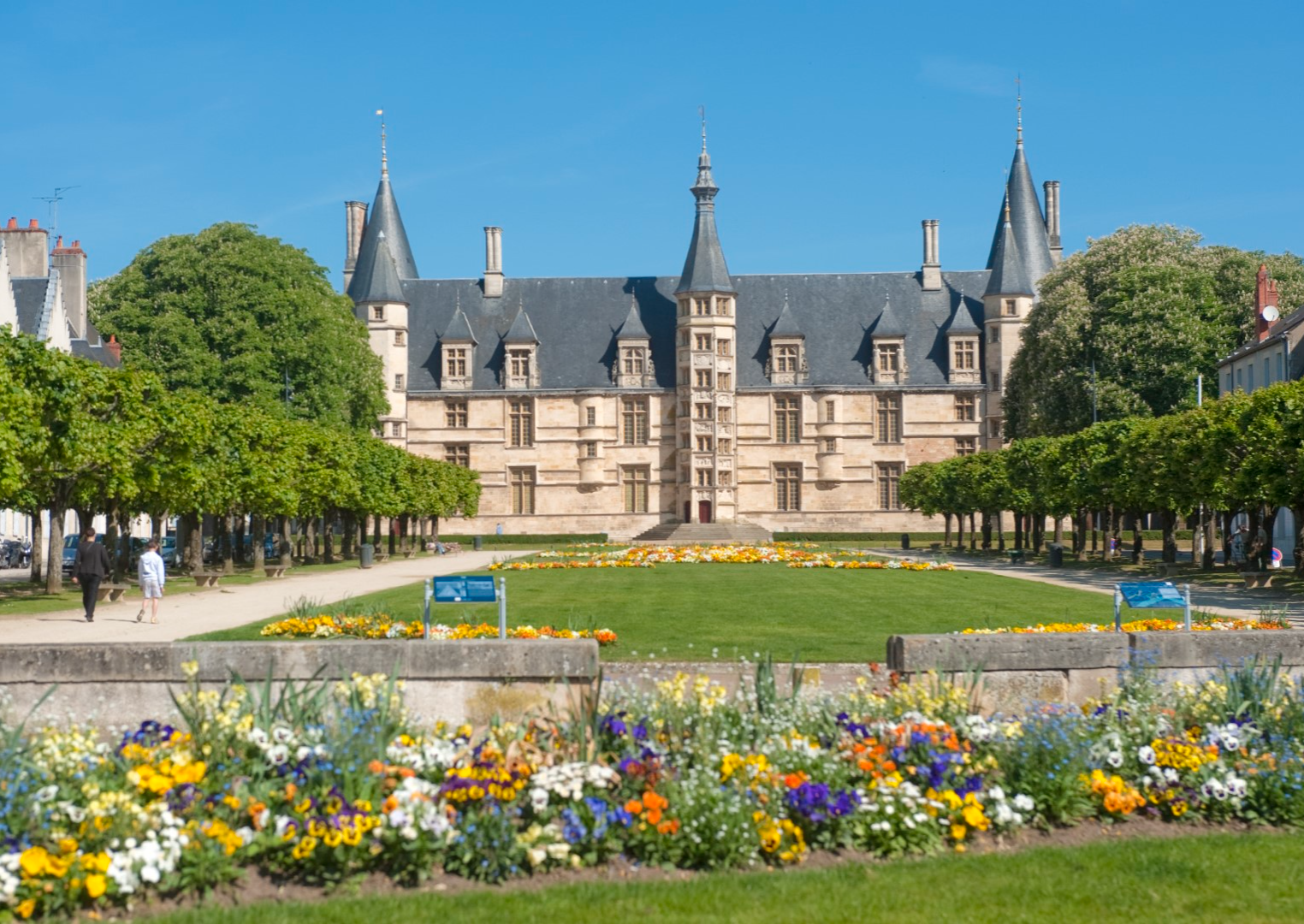 Hertogelijk Paleis Nevers