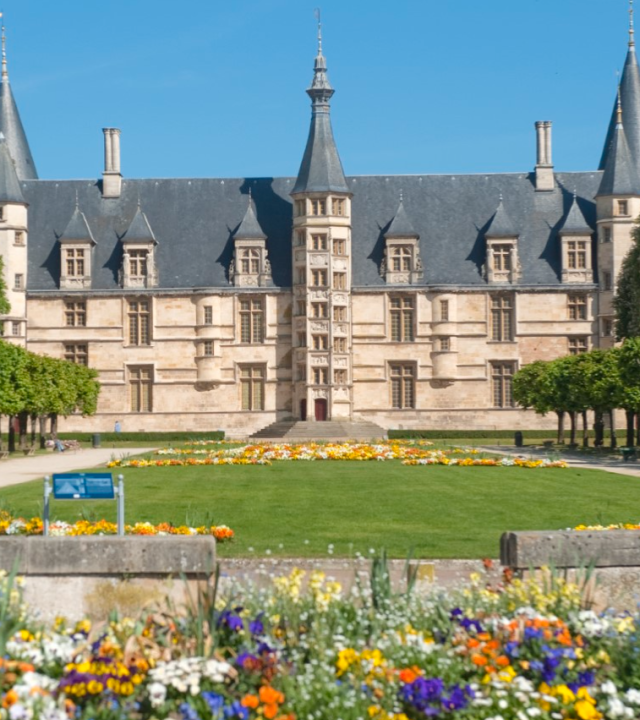 Hertogelijk Paleis Nevers