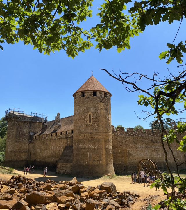 Treigny: Guédelon en omgeving