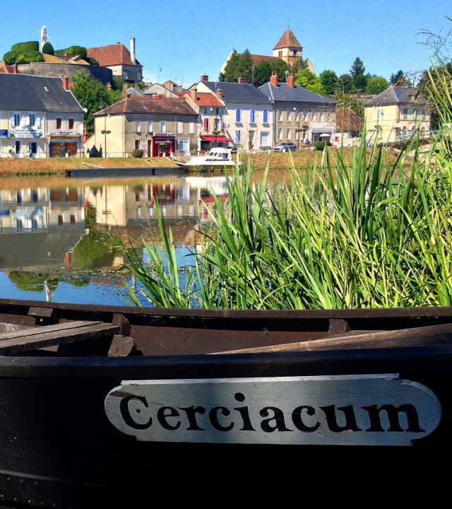 Cercy-la-Tour en omgeving