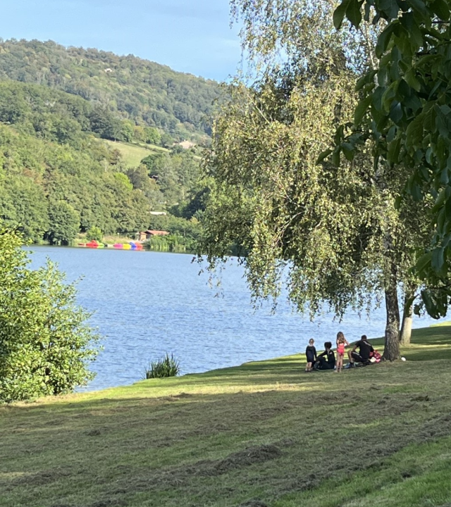 Meer van Saint-Point-Lamartine