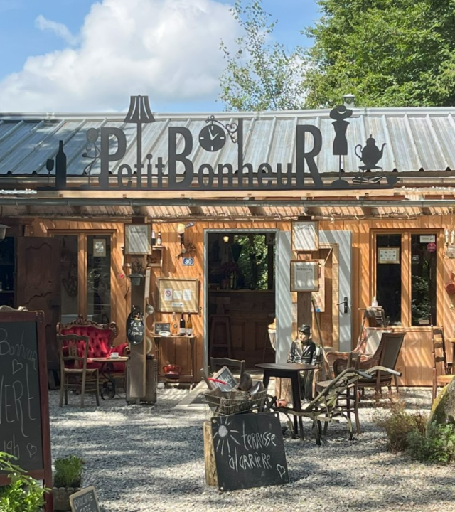 Brocantecafé Petit Bonheur